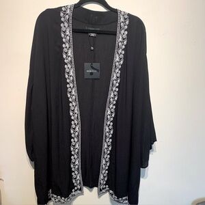 Lovely embroidered Kimono